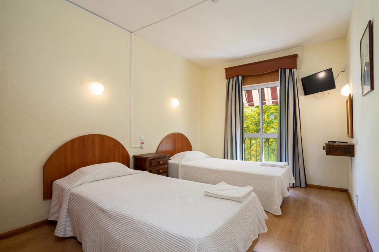 Residencial Capri By Umbral Hotel Albufeira Bagian luar foto