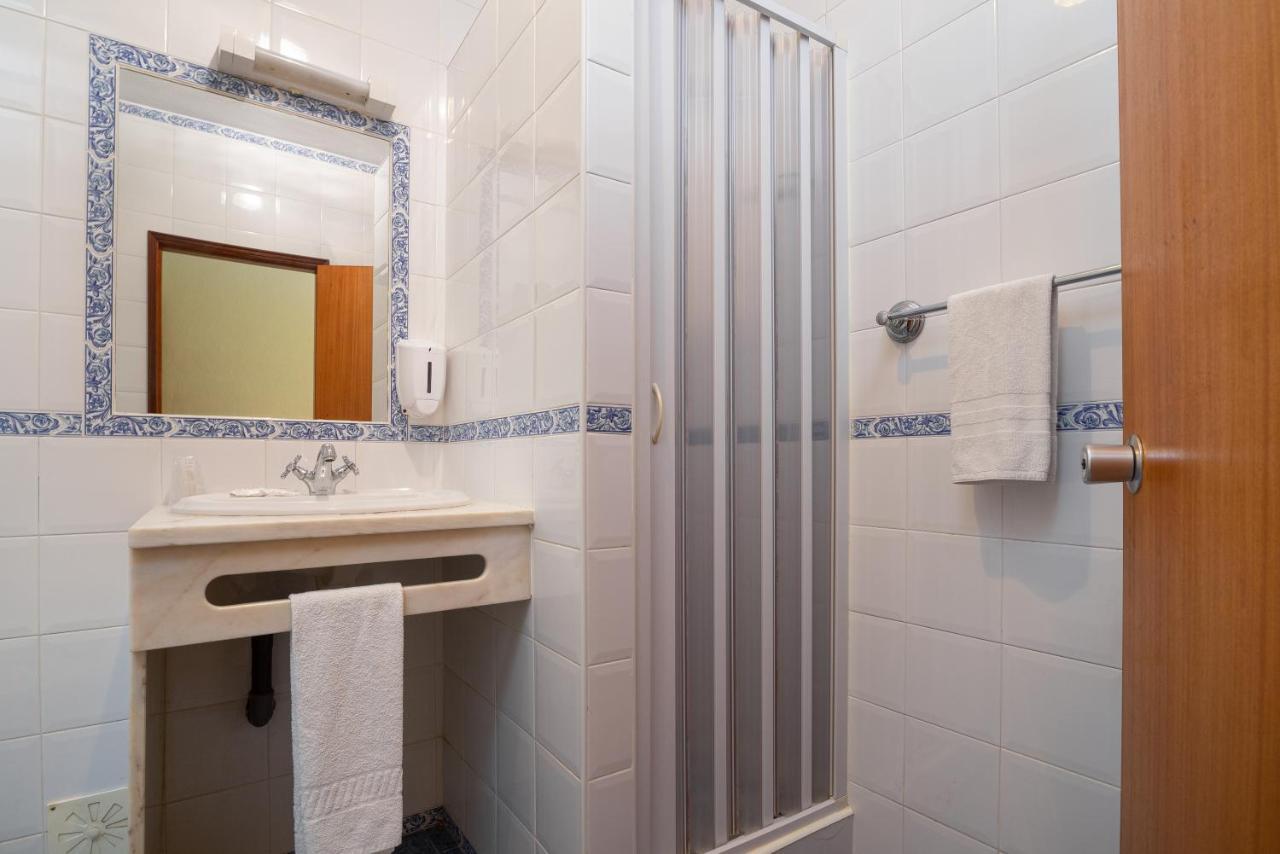 Residencial Capri By Umbral Hotel Albufeira Bagian luar foto